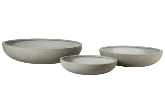 Three round, black Urban Low Bowls of varying sizes, including one measuring 110x27cm, are arranged side by side on a white background.